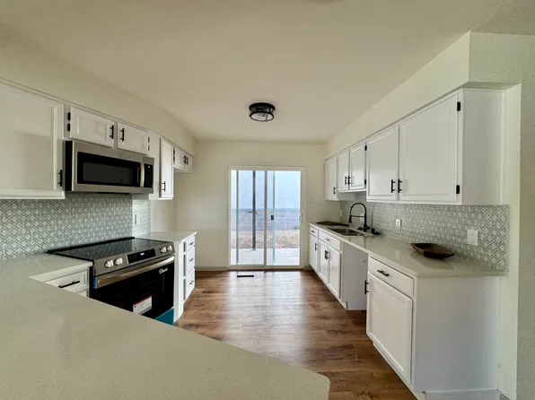 1804 Miracerros Pl NE, Albuquerque, NM 87106