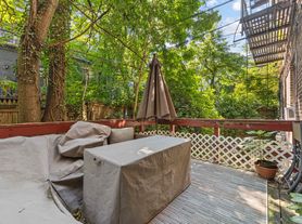 299 Adelphi St, Brooklyn, NY