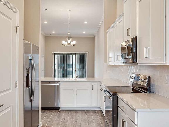 3rd image of 23955 Collina Way #201