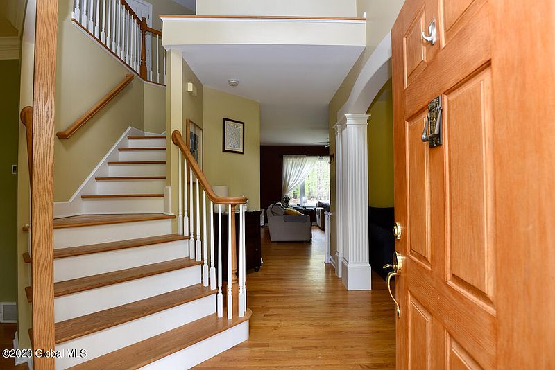 3rd image of 29 Ironwood Drive