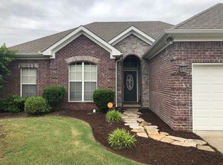 1175 Champions Dr, Conway, AR 72034