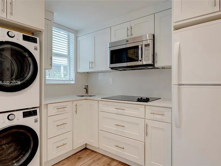 1550 Drexel Ave #101 — Photo 12