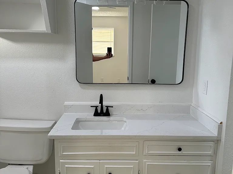 1805 Marquita St #B — Photo 4