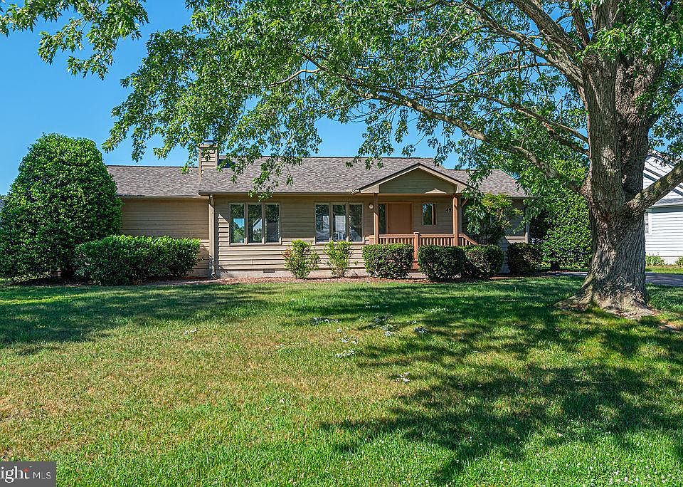 1st image of 426 Jackie Dr
