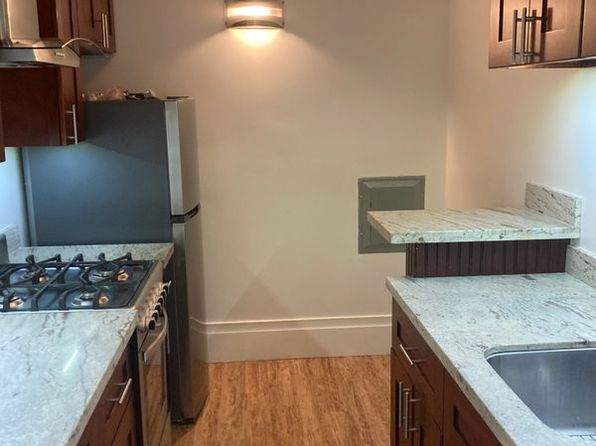 299 Cole St APT 2