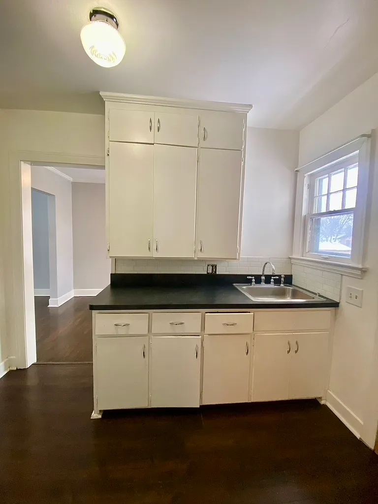 1 bed, 768 sqft, $775 — Photo 4