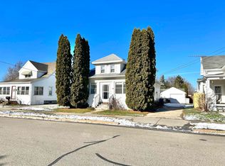 616 6th St, Menasha, WI 54952