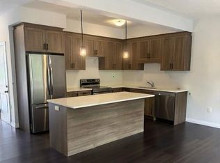 6945 Heathwoods Ave, London, ON N6P 0J7