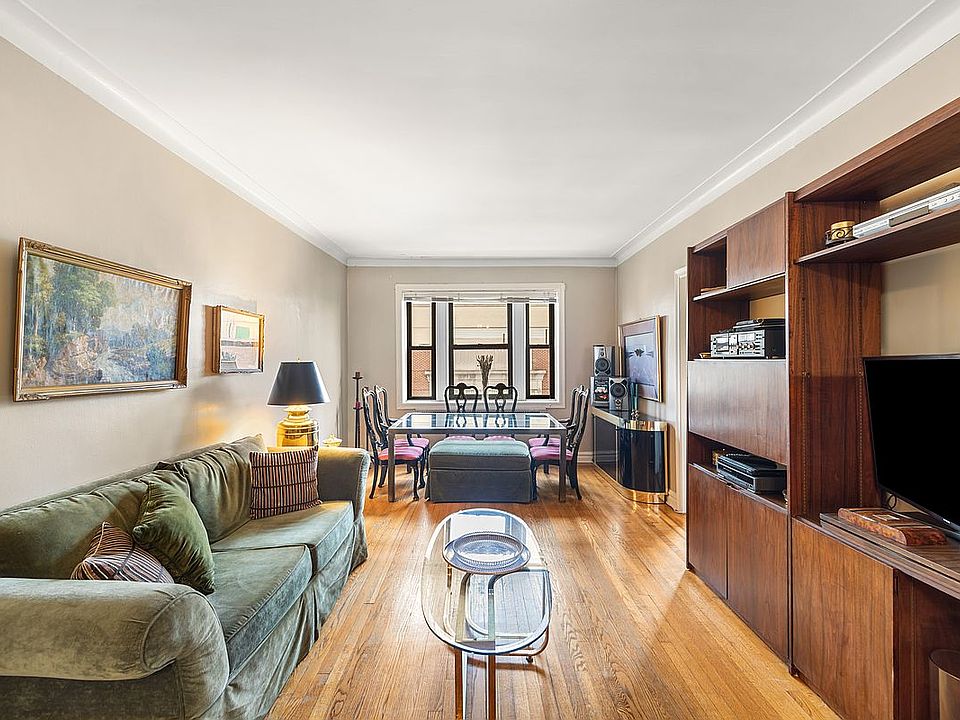 1st image of 3424 82nd St APT 6N