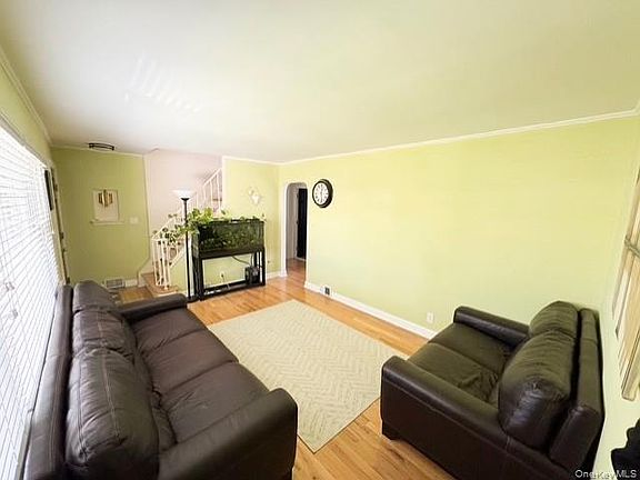 3rd image of 4 Powell Place
