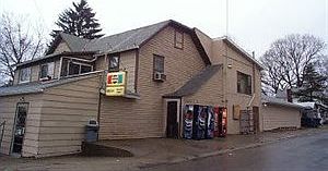 1st image of 220 Bishop Ave