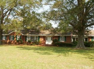 880 Wire Rd, Bunnlevel, NC 28323