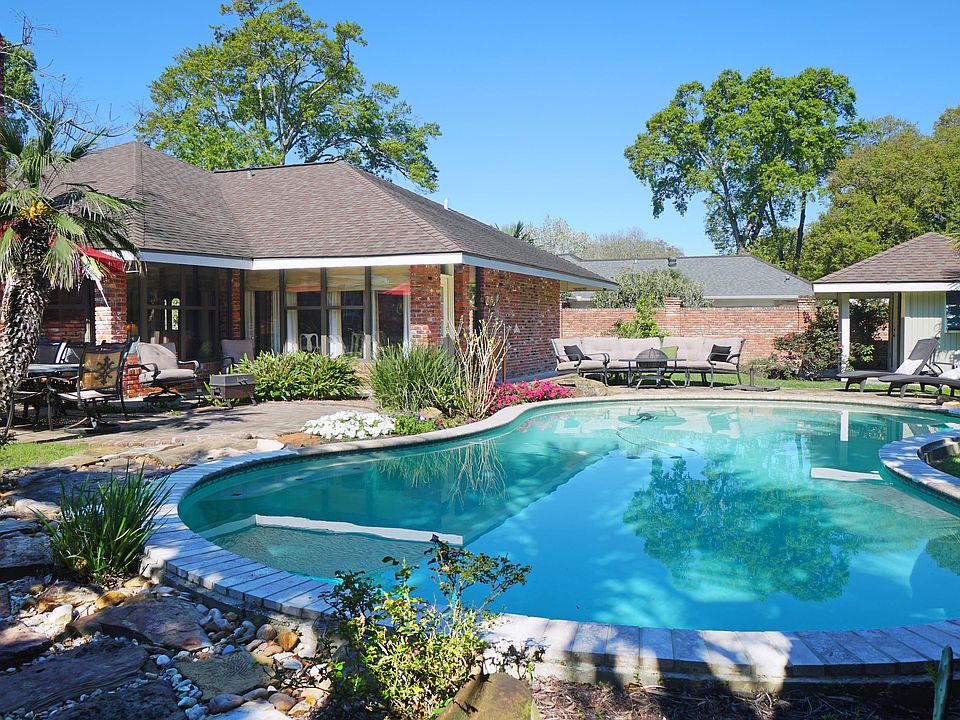 Backyard paradise