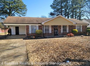 8418 Chesterfield Dr, Southaven, MS 38671