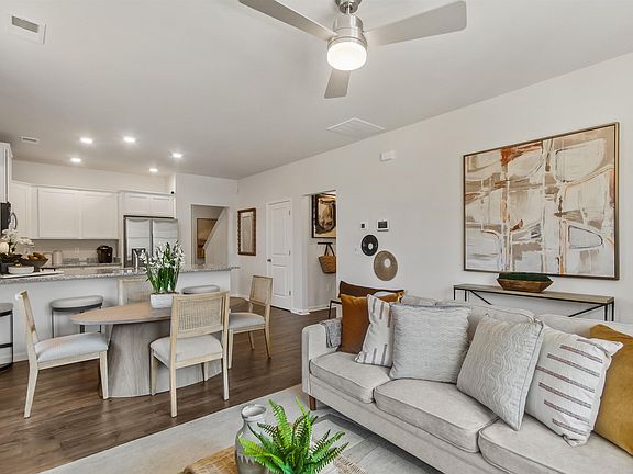 3rd image of 505 Serena Trl