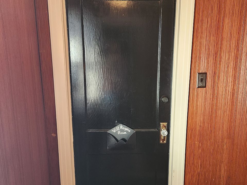Will Rogers Suite - Front Door