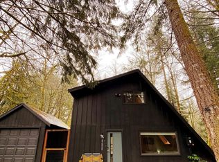 67520 E Vine Ave, Rhododendron, OR 97049