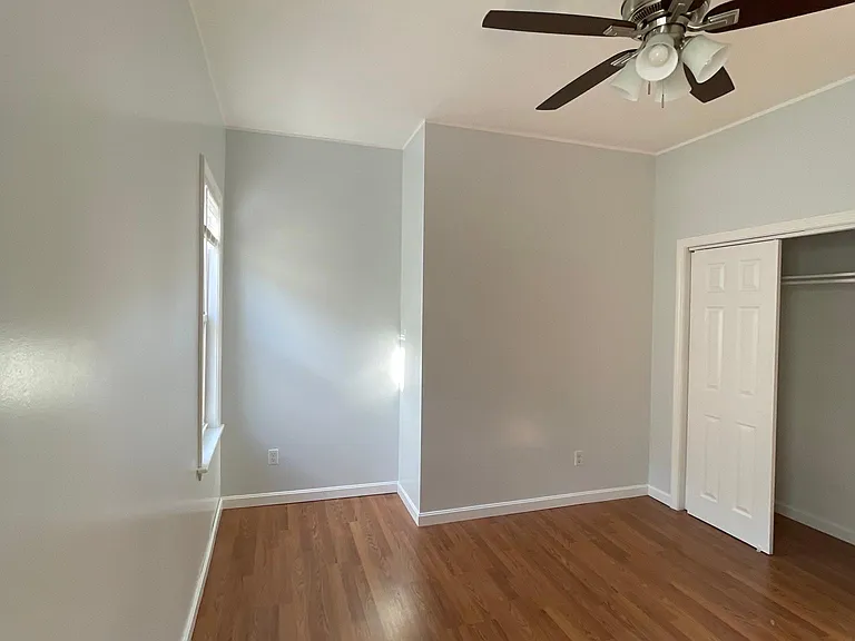 378 Montaup St #3 — Photo 19