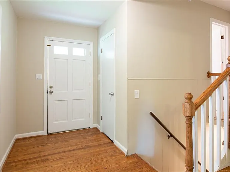 2852 Talisman Ct NE — Photo 16