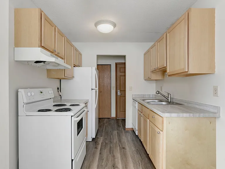 View Pointe Apartments — Photo 41