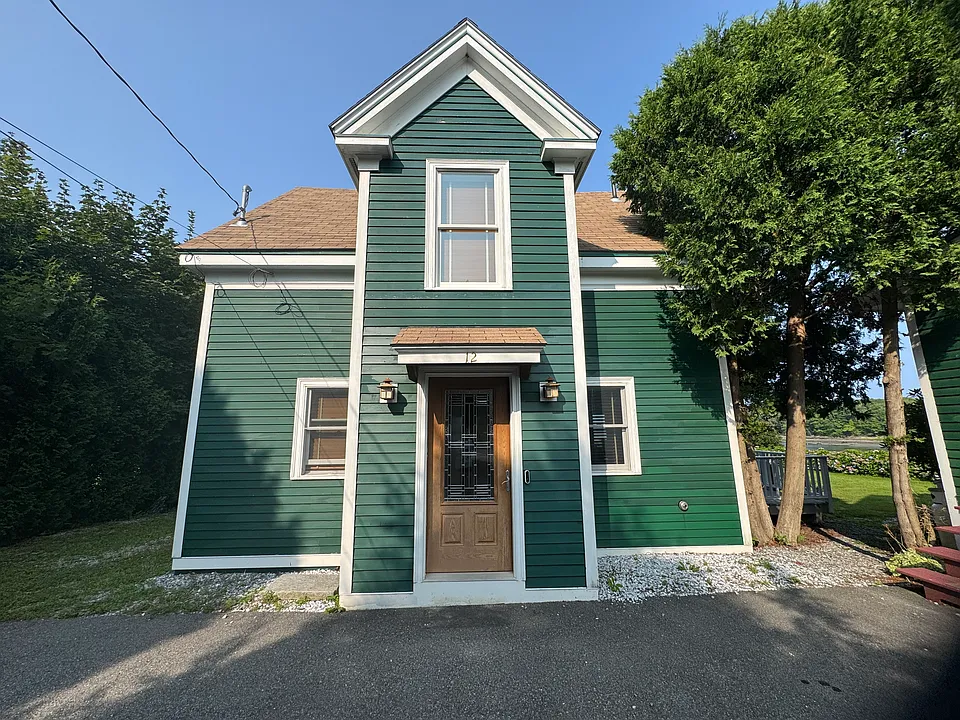 12 Warrenton St