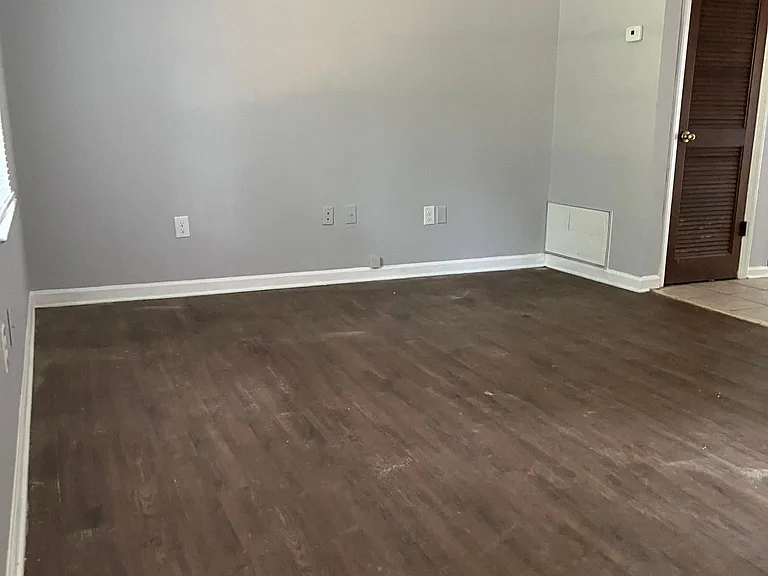 255 Jockey Club Dr — Photo 15