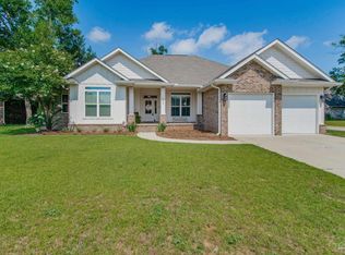 8500 John David Dr, Pensacola, FL 32526