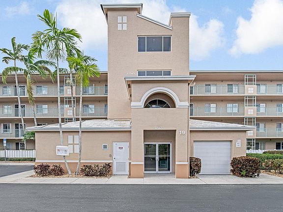 2nd image of 12565 Imperial Isle Drive #208