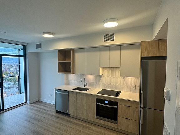 4th image of 1488 Bertram St #1907