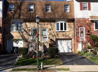 357 Hillside Rd, Ridley Park, PA 19078