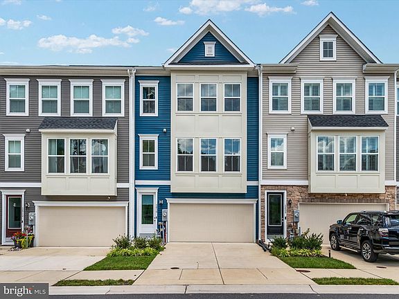 2nd image of 2610 Sequoia Ln