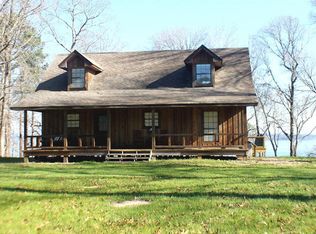 1575 Moore Farm Rd, Zavalla, TX 75980