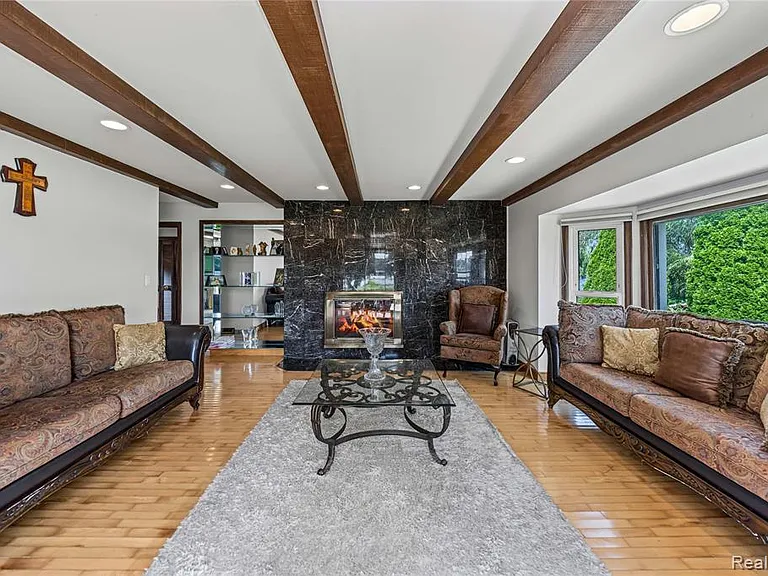 42195 Kouza Ct — Photo 9