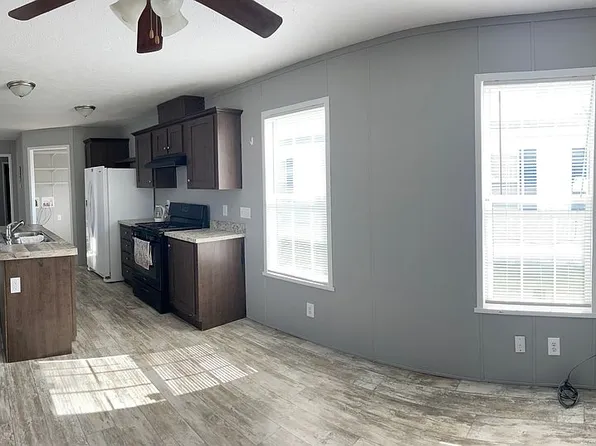 2353 N 9th St #A-101, Laramie, WY 82072