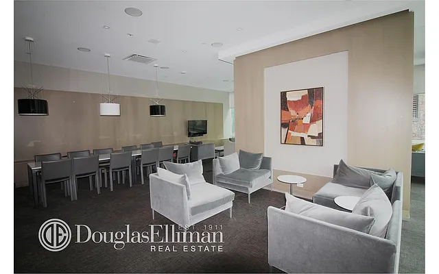 Rented by Douglas Elliman | media 51
