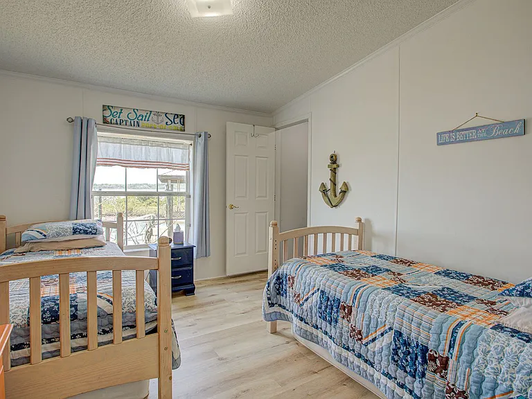 6347 Salado Rd — Photo 10