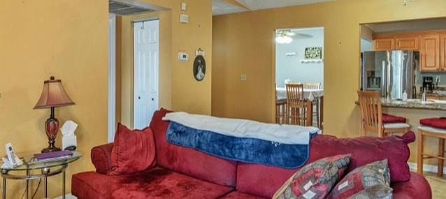 1st image of 20735 NE 8th Ct