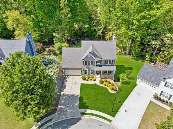 3542 Cascade Ive Dr, Buford, GA 30519