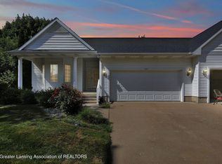 206 W Park St, Saint Johns, MI
