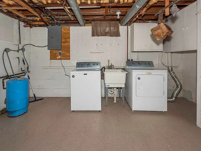 1358 Arroyo Dr — Photo 46