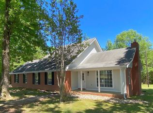 630 Nunnery Rd SE, Smithdale, MS 39664