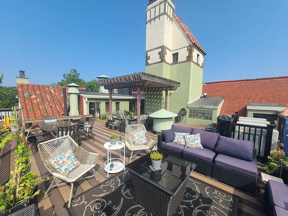4024 Grand Ave #601