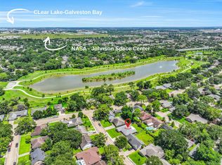 1630 Beachcomber Ln, Houston, TX 77062