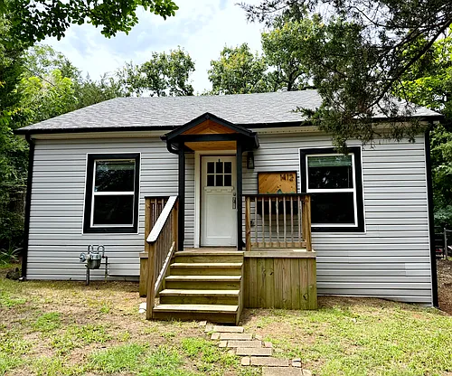 1412 W Bullock St Photo 1 1412 W Bullock St Photo 1