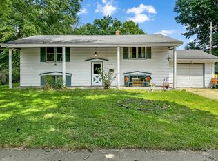 3312 Crosby St, Rockford, IL