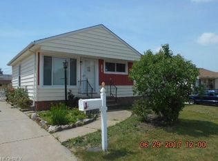 11299 Richard Dr, Parma, OH