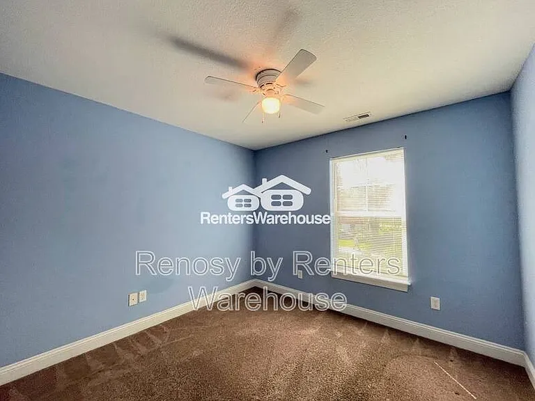 105 Bedford Pl — Photo 10