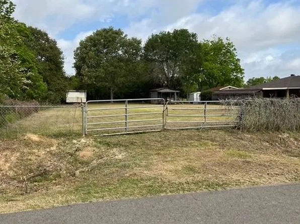 979 Heidi B Rd, Opelousas, LA 70570