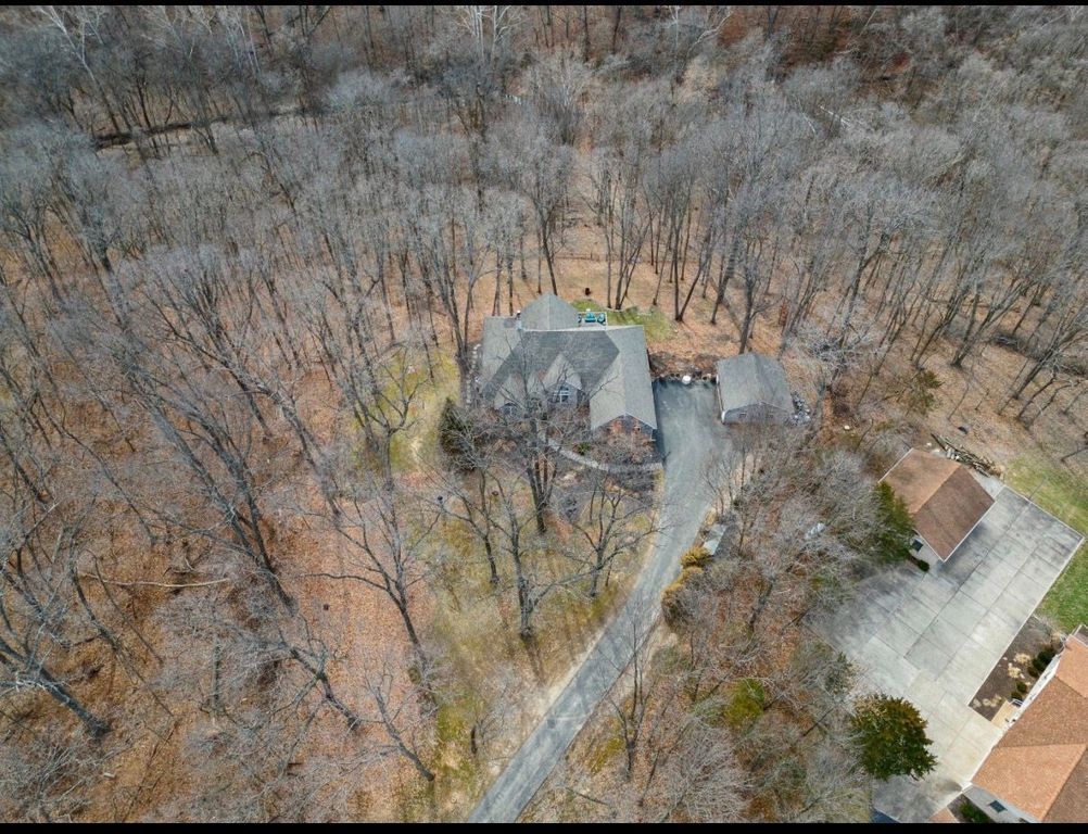 306 Walnut Forest Dr - Property Image