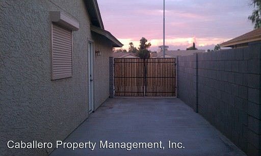 5th image of 6327 E Waltann Ln